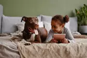 Study Reveals Pets' Complex Impact on Children's Mental Health