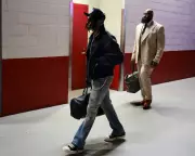 Super Bowl Tunnel Fashion: The Rise of the Goyard 'Unicorn Bag' Among NFL Stars