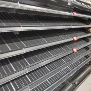 Supermarket Shelves Empty as Extreme Weather Disrupts Fruit and Veg Supply