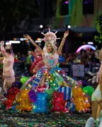 Sydney Mardi Gras 2026 Dazzles with Record Floats and Political Support