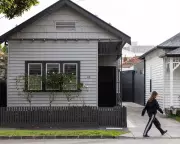 Tax Expert Warns Australia's Housing Wealth Could Create Neo-Feudal Society