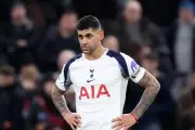 Tottenham Captain Romero Slams 'Disgraceful' Squad Depth in Hierarchy Criticism