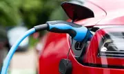 UK Electric Vehicles Fail to Cut Carbon Emissions, Scientists Warn in Net Zero Study