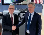 UK Government Faces Scrutiny Over Tech Deals Linked to Mandelson's Lobbying Firm