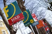 UK House Prices Surpass £300k Milestone as Regional Divide Widens
