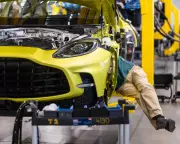 UK Manufacturing Faces Persistent Price Pressures and Low Orders, CBI Survey Reveals