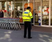 UK Retail Crime Crisis: Gangs 'Systematically' Target Shops, Costing £400m