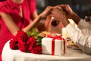 Valentine's Day 2026: Top Last-Minute Restaurant and Food Deals Revealed