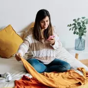 Vinted Seller's March Goldmine: 3 Non-Clothing Items to Sell for Profit