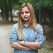 Woman's Engagement Dilemma After Partner Ignores Proposal Wish