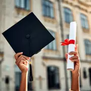 Young Brits Rethink University as Financial Literacy Gaps Widen