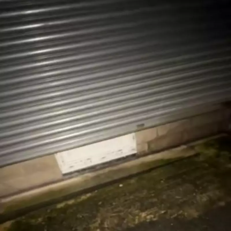 A £30 Garage Airbnb in Bradford Surprises Guests with Full Amenities