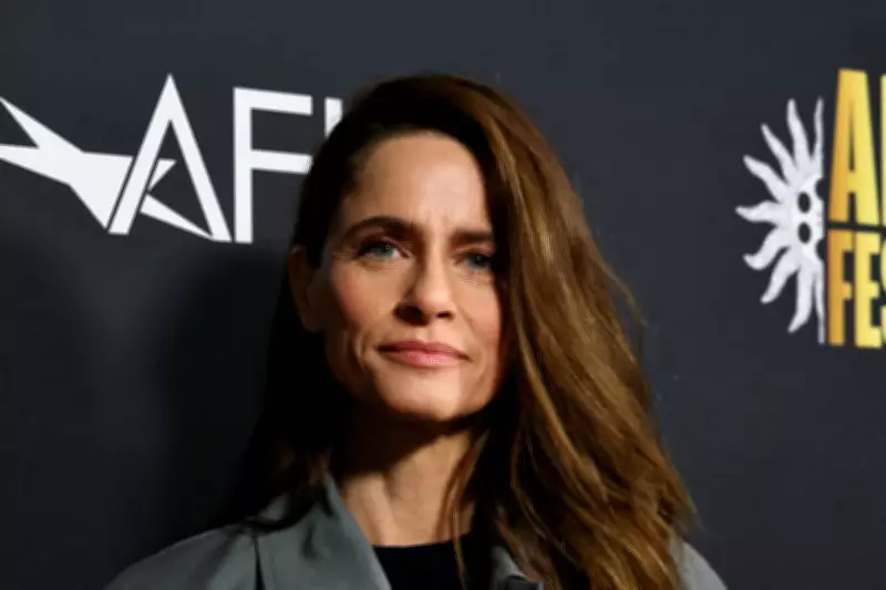Amanda Peet Reveals Stage 1 Breast Cancer Diagnosis Amid Family Loss