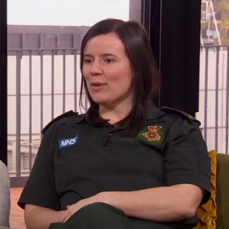 Ambulance Crews Issue Critical 'Never Do' List for Drivers in Emergency Situations