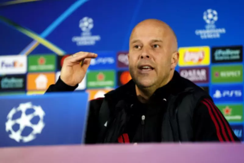 Arne Slot Prepares Liverpool for Galatasaray's Hostile Champions League Atmosphere