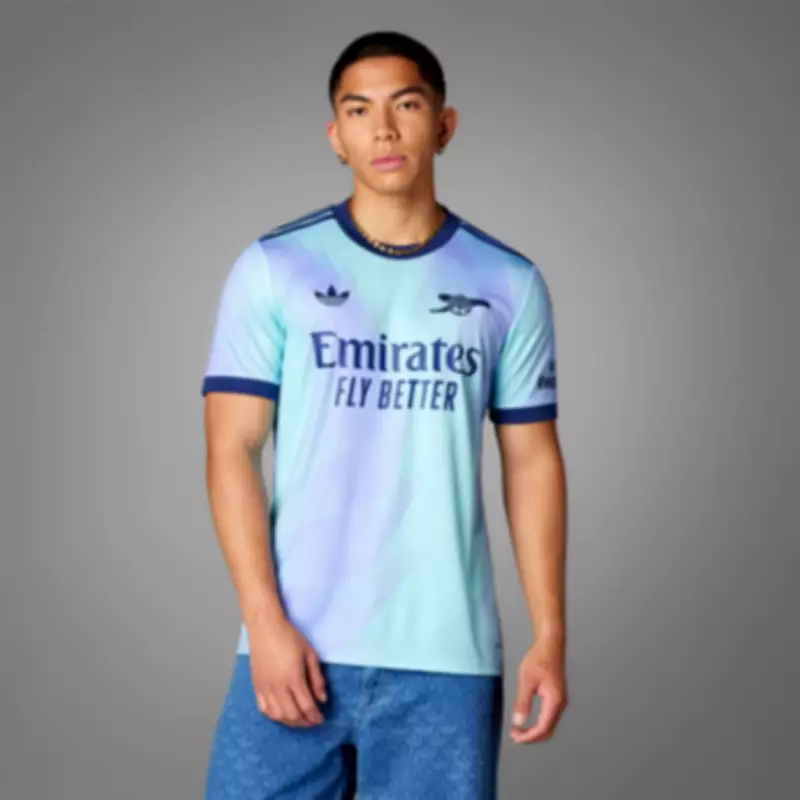 Arsenal Retro Shirt Hits 30-Day Low Price with 36% Amazon Discount