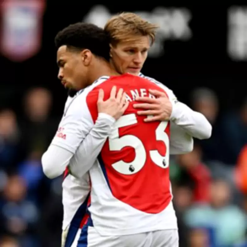 Arsenal's Summer Shake-Up: Eight Stars Face Exit as Nwaneri's Loan Struggles Emerge