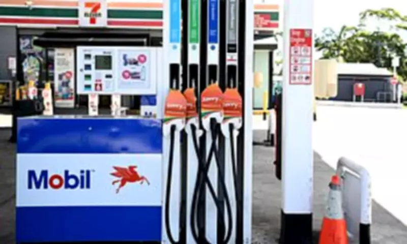 Australian Hospitality Industry Considers 5% Fuel Surcharge Amid Crisis