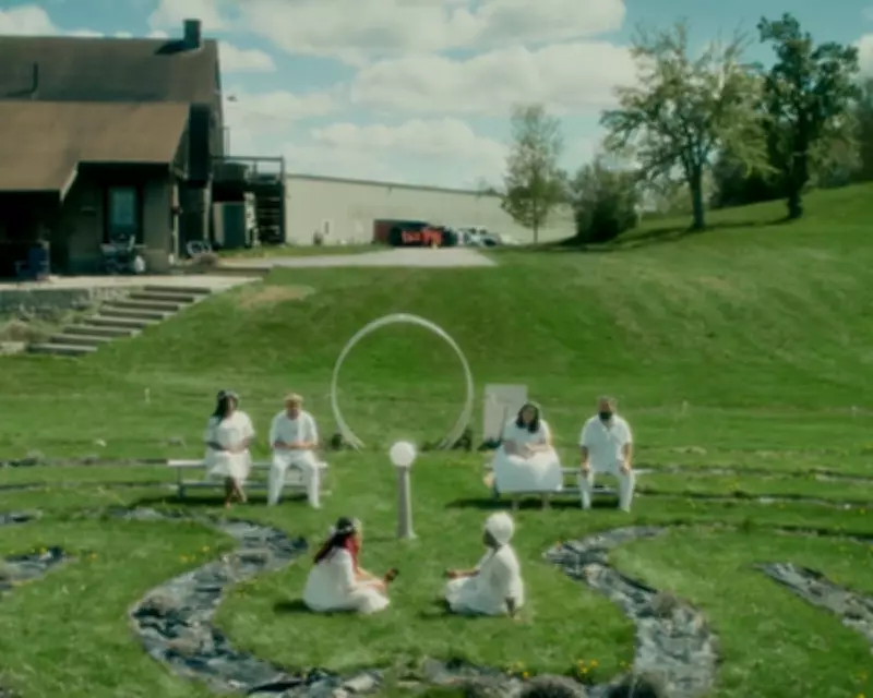 Bad Voodoo Film Review: Escaped-Convict Horror Fails to Cast a Spell