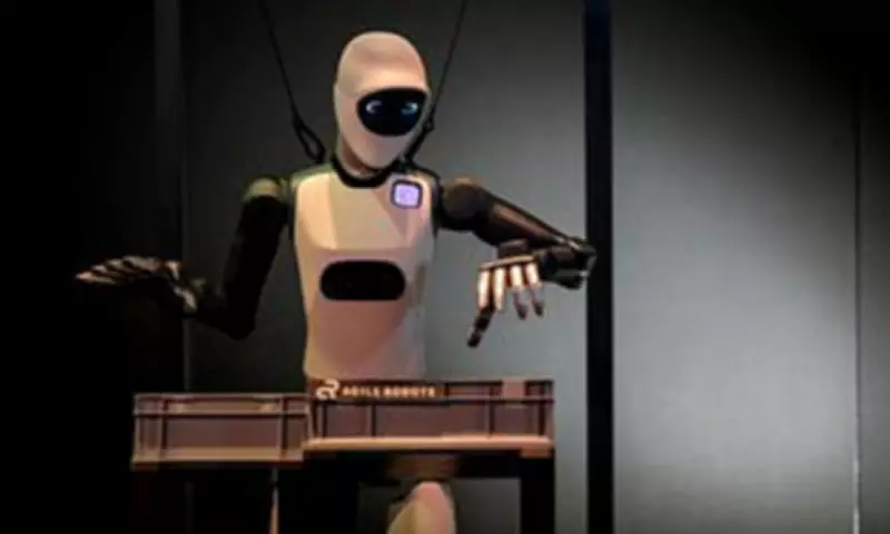 Bank of England Warns AI and Robots Are Eliminating Entry-Level Jobs for Youth