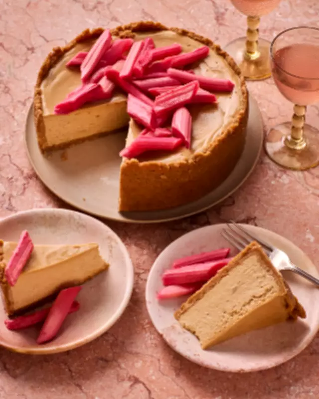 Benjamina Ebuehi's Caramelised White Chocolate and Rhubarb Cheesecake Recipe