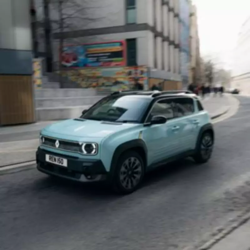 British Drivers Crown Themselves Europe's Most Polite, Label French as 'Horn-Happy'