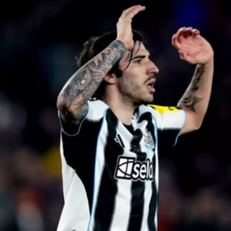 Bruno Fernandes Backs Manchester United's Pursuit of Newcastle's Sandro Tonali