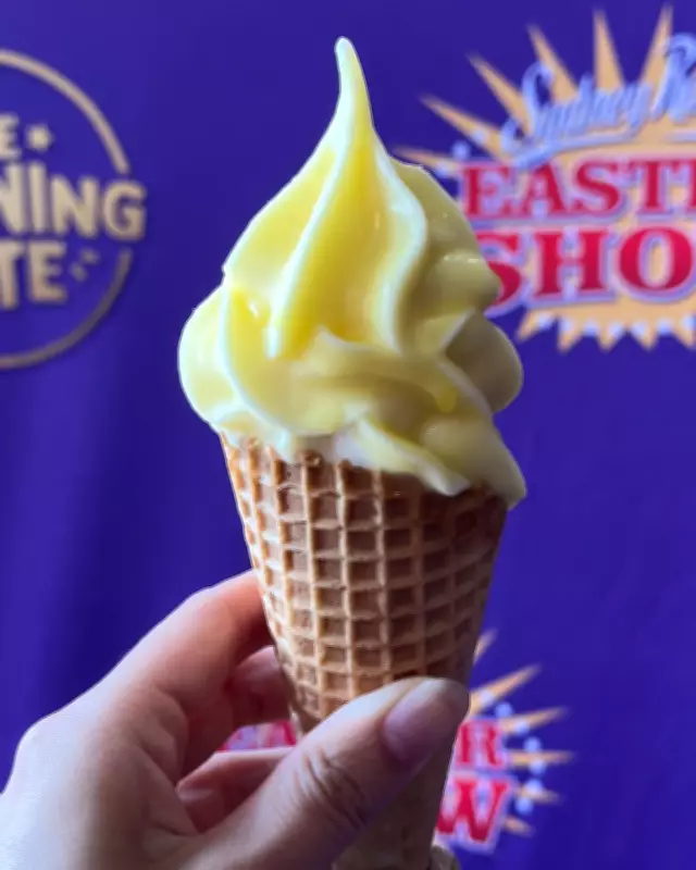 Butter-Dipped Soft Serve: A Viral Sydney Show Treat's Taste Test