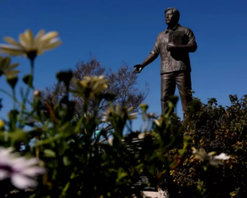 California's First Farmworkers Day Shifts Focus from Chavez to Collective Action