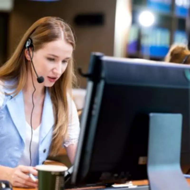 Call Centre Insider Reveals Best Times to Phone for Shortest Wait