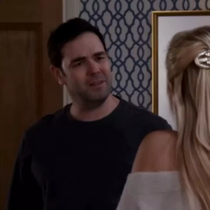 Coronation Street Episode Leaves Fans in Tears as Grooming Scandal Unfolds
