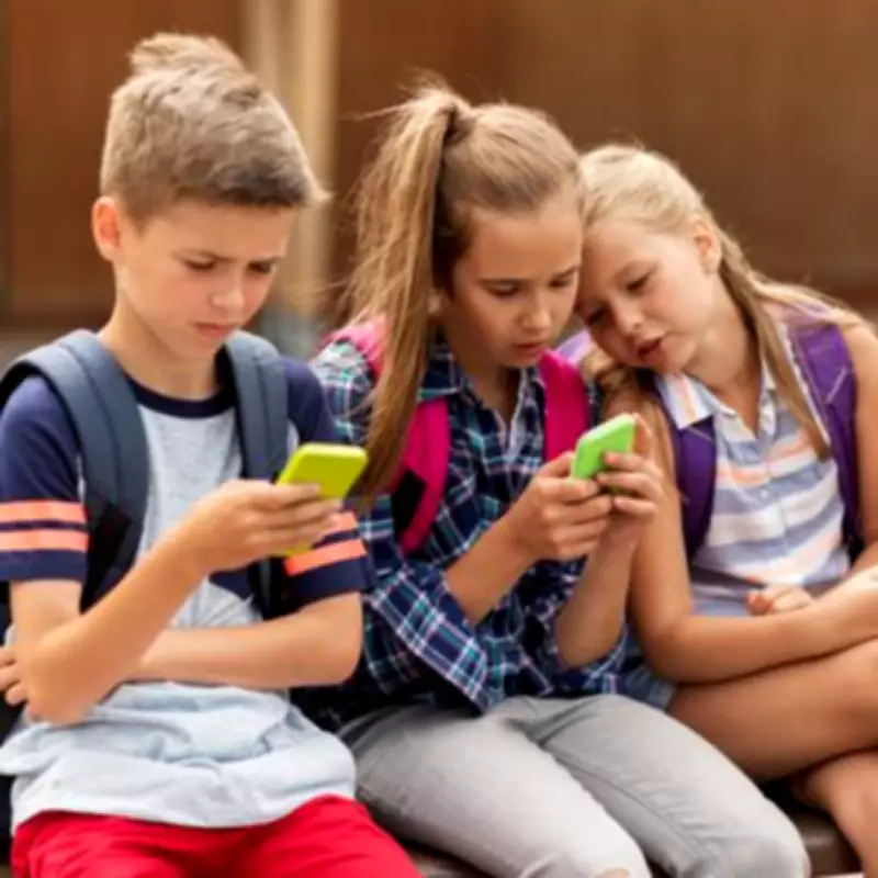 Cyber Expert: Society, Not Parents, to Blame for Unsafe Online World