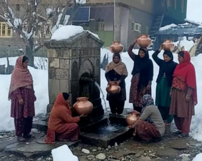 Dard Shin Women Forge Survival in Himalayan Snow, Education Offers Hope