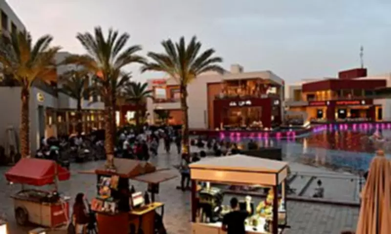 Egypt Imposes Evening Curfew on Businesses to Tackle Energy Crisis