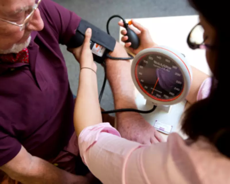 EU Healthcare Workers Protest Deportation Plans, Warn of Public Health Crisis