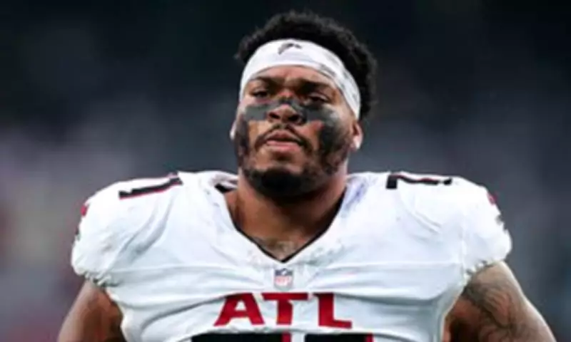 Ex-Falcon Elijah Wilkinson Blasts Atlanta as 'Clown Show' After Cardinals Move