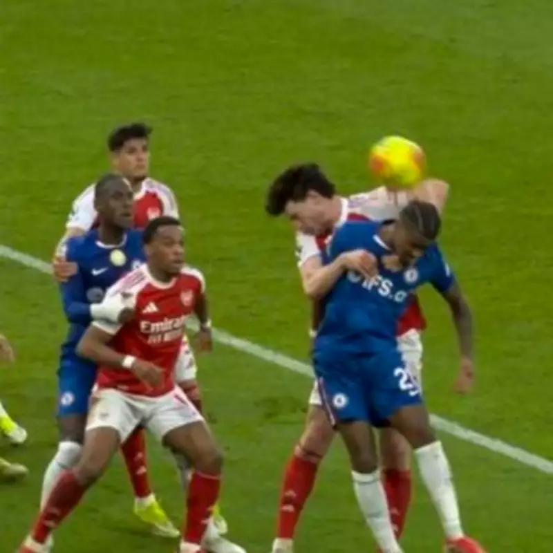Ex-Referee Admits VAR Error: Chelsea Should Have Had Penalty vs Arsenal