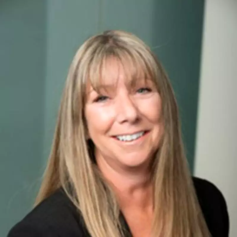 Exclusive: How a Fraud Expert Turned the Tables on a Romance Scammer