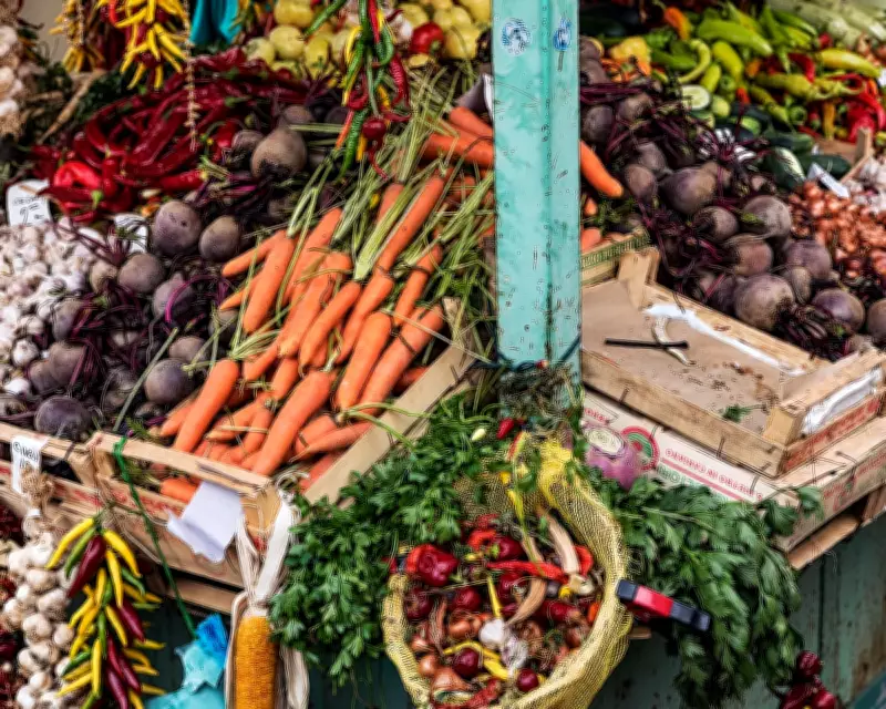 Expert Guide: How to Shop at Farmers' Markets Like a Pro