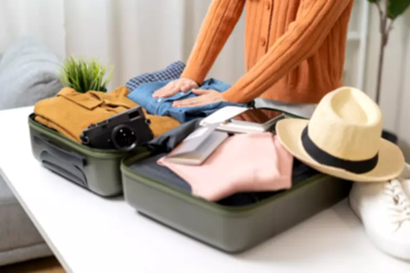 Expert Tips: Hedge Your Holiday Cash Against Volatile Exchange Rates