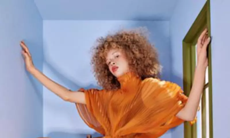 Fashion and Home Decor Pairings: Stylish Outfits with Coordinating Paint Colours