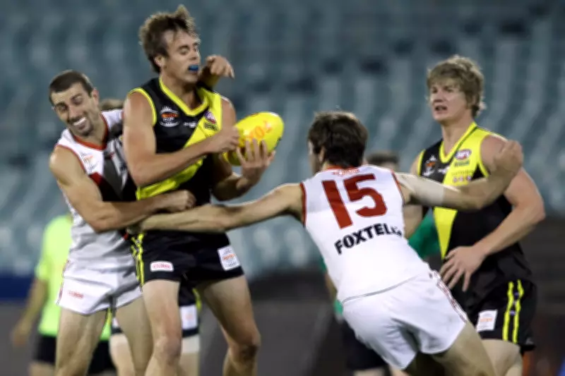 Former AFL Player Leigh Ryswyk Comes Out as First Openly Gay Footballer