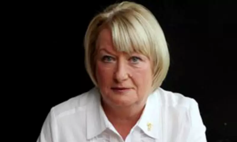 Foster Mother's Anguish Over Depressed Niece Who Refuses Help