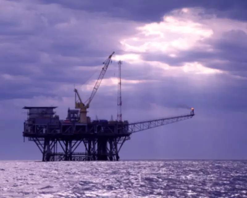 Gas Industry Fights New Tax as Political Support Grows Amid War Profits