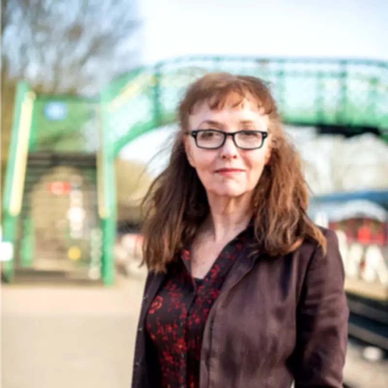 Gavin & Stacey Star Melanie Walters Targeted by Bank Scammers in Six-Week Fraud Attempt