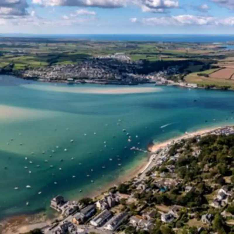 Gordon Ramsay's TV Feature Sparks Rock Village to Top UK Holiday Search Spot