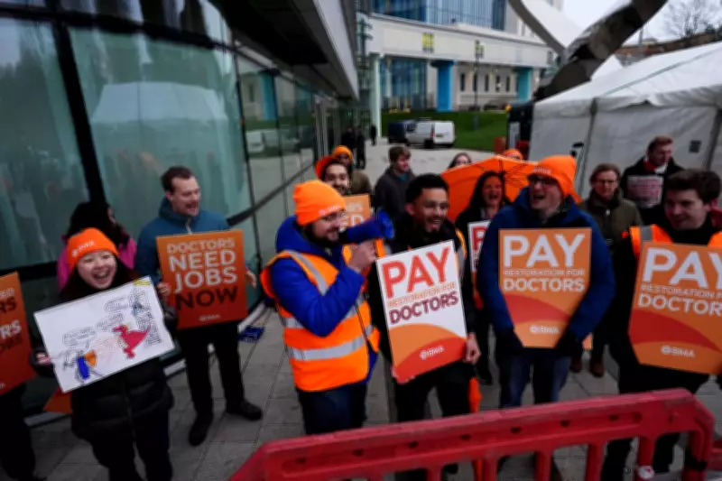 Government and Junior Doctors in Tense Negotiations to Avert April Strike