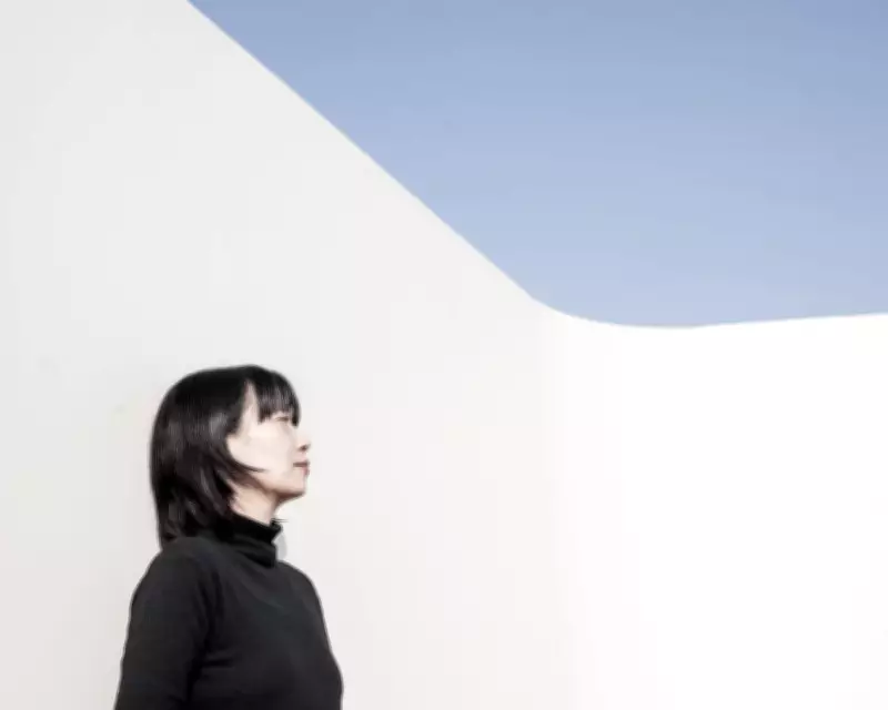 Han Kang's Light and Thread: A Nobel Laureate's Intimate Reflections on Writing and Life