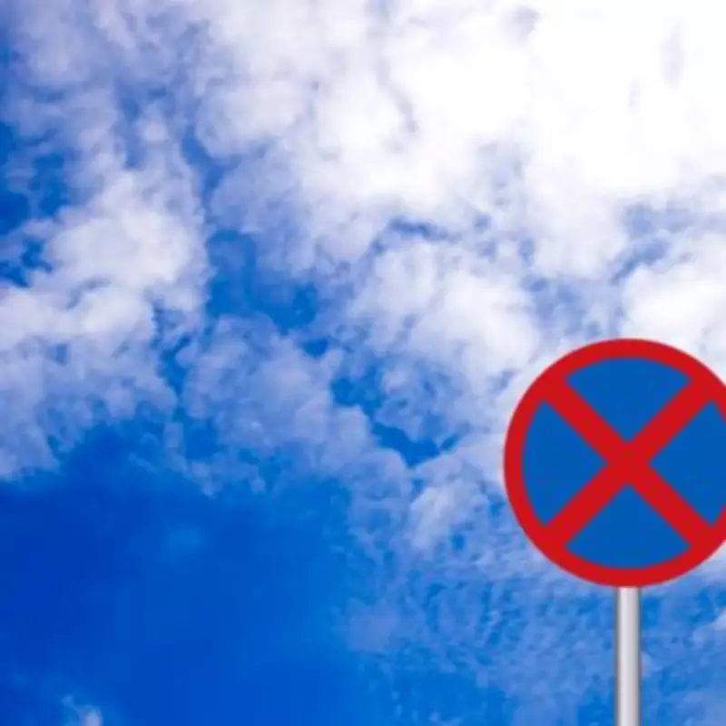 Highway Code Confusion: UK Drivers Baffled by Red and Blue Clearway Sign