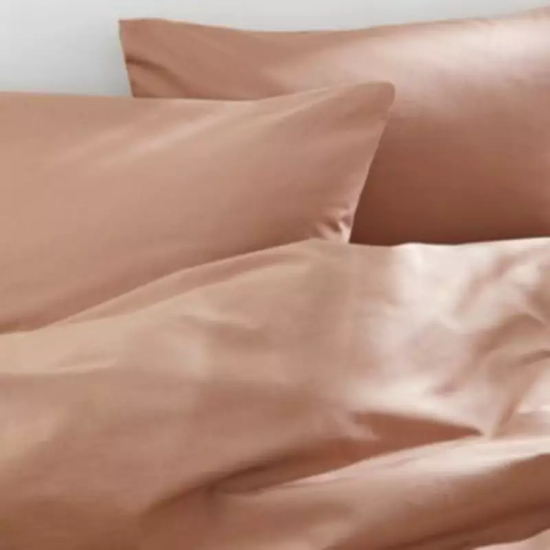 H&M's £35 Cotton Bedding Set Sells Out in 20 Spring Colours